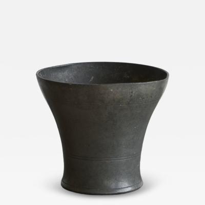 Antique Vase in Pewter 18th Century