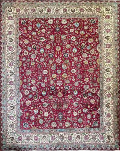 Antique Vintage Persian Tabriz Carpet 116 x 145 c 1940s