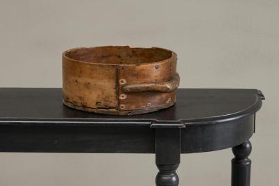 Antique Wabi Sabi Bowl or Centerpiece in Wood with Handle 19th Century