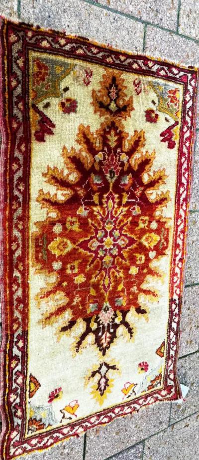 Antique Yastik Turkish Anatolian Rug The Sun
