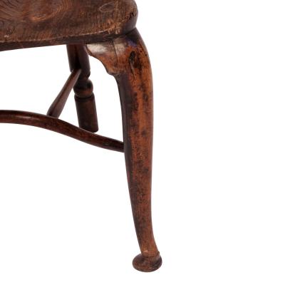Antique and Art Exchange Windsor Armchair England circa 1840