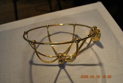 Antique brass wire basket sponge holder