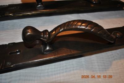 Antique bronze twisted rope door pulls