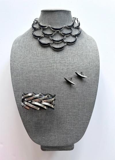 Antonio Pineda Mexican Modernist Silver Obsidian Four piece Jewelry Suite Taxco Antonio Pineda