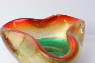 Archimede Seguso Archimede Seguso Multicolored Glass with Gold Fleck Bowl 1960 Italy