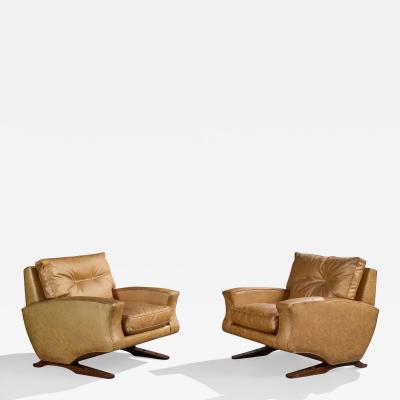Argentine Designer Lounge Chairs with Vinyl and Wood Argentina 1970s
