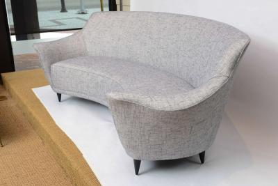 Ariberto Colombo Ico Parisi Curved Back Sofa Manufactured by Ariberto Colombo