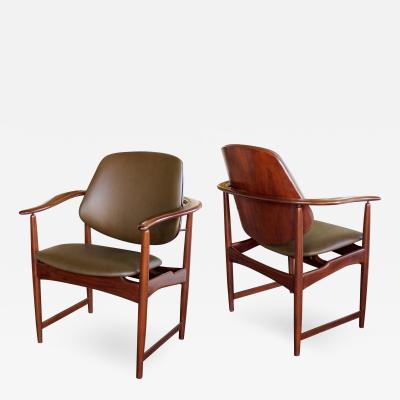 Arne Hovmand Olsen A Mod Pair of Danish Arne Hovmand Olsen Teak Armchairs