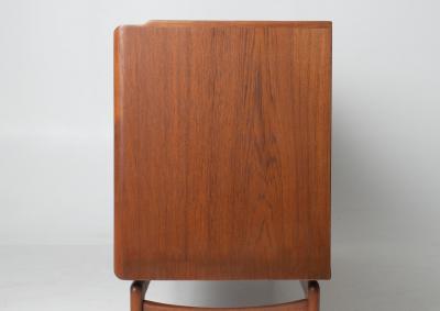 Arne Hovmand Olsen Arne Hovmand Olsen Teak Credenza for Mogens Kold Denmark c 1960s