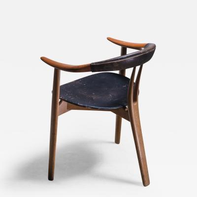 Arne Hovmand Olsen Arne Hovmand Olsen three legged chair Denmark 1950s