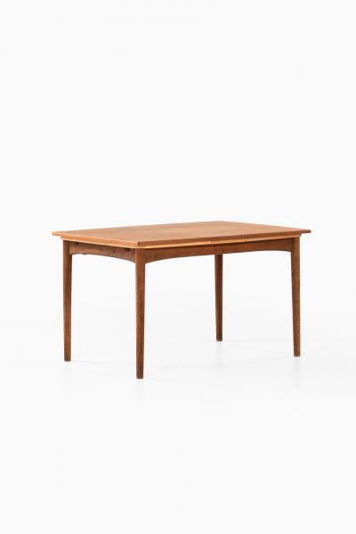 Arne Hovmand Olsen Dining Table Produced by Skovmand Andersen