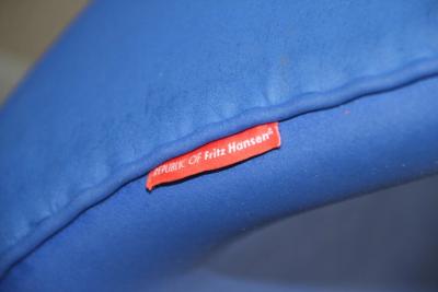 Arne Jacobsen 1 Arne Jacobsen Swan Settee