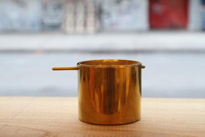 Arne Jacobsen Arne Jacobsen Cylinda line Brass Ashtray