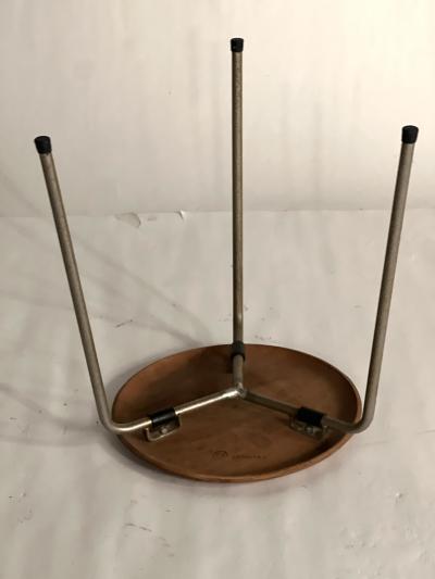 Arne Jacobsen Arne Jacobsen Dot Stool early edition Teak with brass fasteners AJ3170