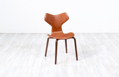 Arne Jacobsen Arne Jacobsen Grand Prix Leather Chair for Fritz Hansen