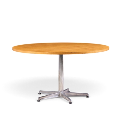 Arne Jacobsen Arne Jacobsen Style Mid Century Teak Top Dining Table