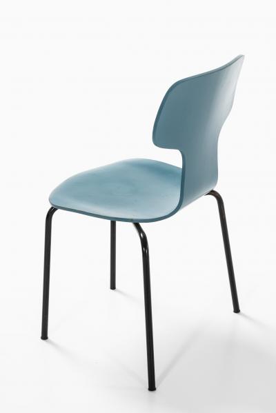 Arne Jacobsen Children T Chairs Produced by Fritz Hansen