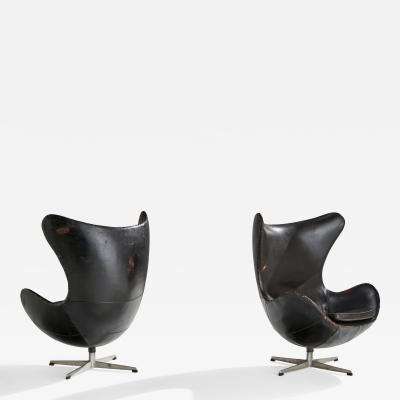 Arne Jacobsen Egg Lounge Chairs with Leather and Steel Denmark 1958