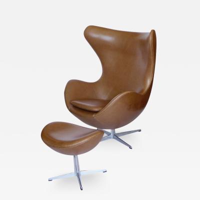 Arne Jacobsen Original Tan Leather Egg Chair And Ottoman by Arne Jacobsen