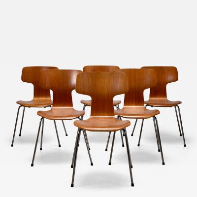 Arne Jacobsen Set of 6 Model 3103 Hammer Chairs by Arne Jacobsen Denmark 1980s