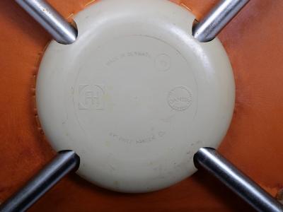 Arne Jacobsen Set of twelve Arne Jacobsen Lily chair