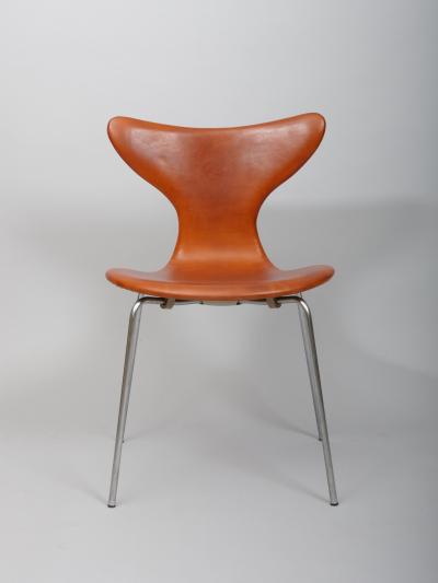 Arne Jacobsen Set of twelve Arne Jacobsen Lily chair