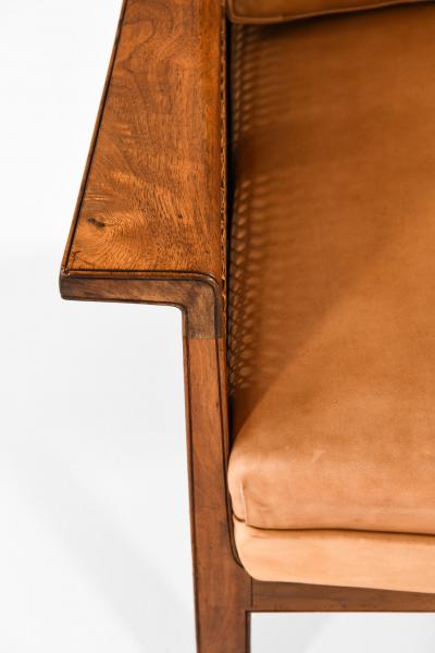 Arne Jacobsen Sofa Produced by Cabinetmaker Otto Meyer