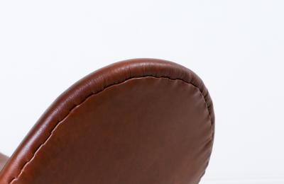 Arne Jacobsen Vintage Arne Jacobsen Cognac Leather Swan Chair for Fritz Hansen