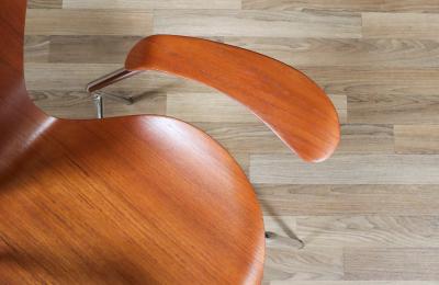Arne Jacobsen Vintage Arne Jacobsen Series 7 Teak Desk Chair for Fritz Hansen