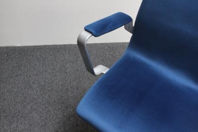 Arne Jacobsen Vintage Arne Jacobsen for Fritz Hansen Oxford Swivel Desk Arm Chair