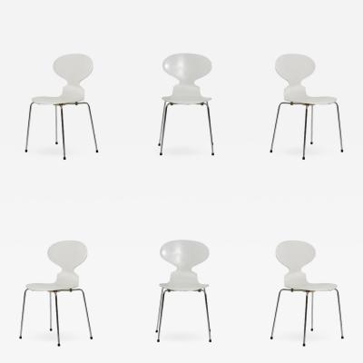 Arne Jacobsen WHITE LACQUERED ANT CHAIRS BY ARNE JACOBSEN