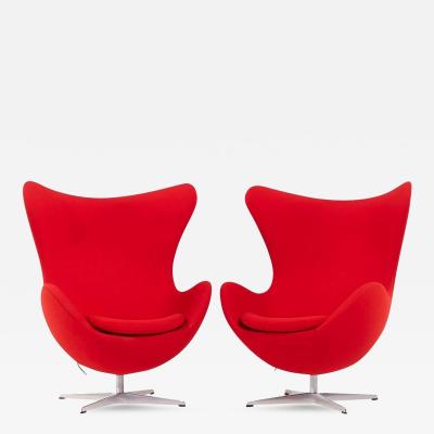 Arne Jacobsen for Fritz Hansen Mid Century Egg Chair Pair