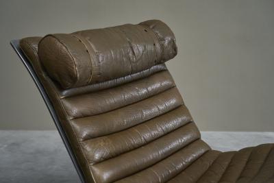 Arne Norell Arne Norell Pair of Ari Lounge Chairs in Steel and Patinated Leather Sweden