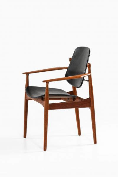 Arne Vodder Armchair Model FD184 L Produced by France Daverkosen