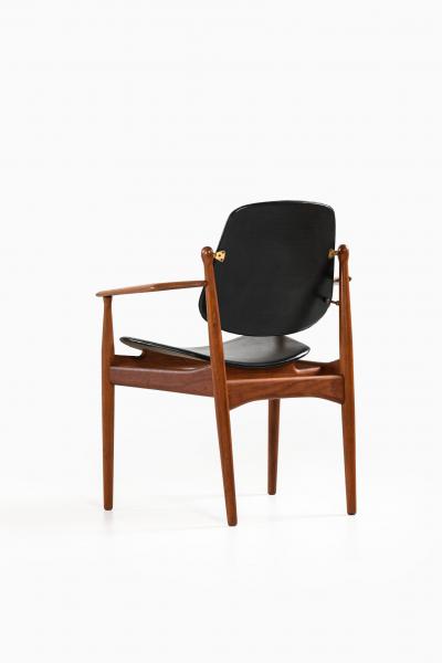 Arne Vodder Armchair Model FD184 L Produced by France Daverkosen