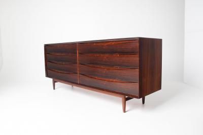 Arne Vodder Arne Vodder Brazilian Rosewood Dresser with Sculptural Drawer Fronts