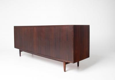 Arne Vodder Arne Vodder Brazilian Rosewood Dresser with Sculptural Drawer Fronts