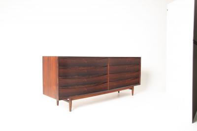 Arne Vodder Arne Vodder Brazilian Rosewood Dresser with Sculptural Drawer Fronts