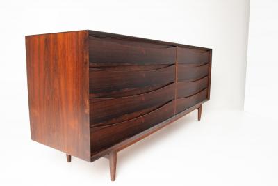 Arne Vodder Arne Vodder Brazilian Rosewood Dresser with Sculptural Drawer Fronts