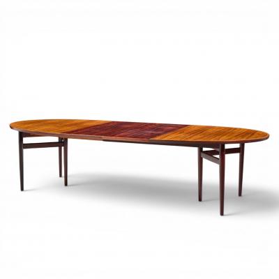 Arne Vodder Arne Vodder for Sibast Danish Rosewood Expanding Oval Dining Table with 2 Leaves