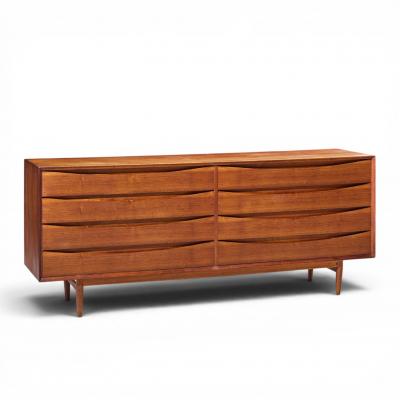 Arne Vodder Arne Vodder for Sibast Triennale Mid Century Danish Teak 8 Drawer Dresser
