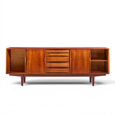 Arne Vodder Arne Vodder for Skovby 7738 Mid Century Danish Rosewood Credenza