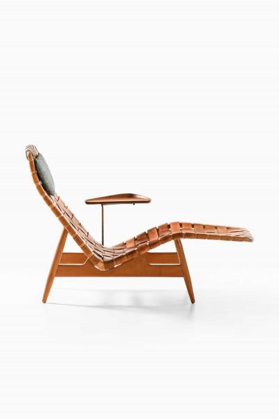 Arne Vodder Danish Modern Lounge Chair in Beech Leather Teak by Arne Vodder 1950s