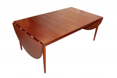 Arne Vodder Danish Modern large oval extension dining table