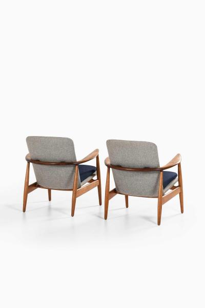 Arne Vodder Pair of Arne Vodder Easy Chairs in Wool Oak Teak by Bovirke 1952