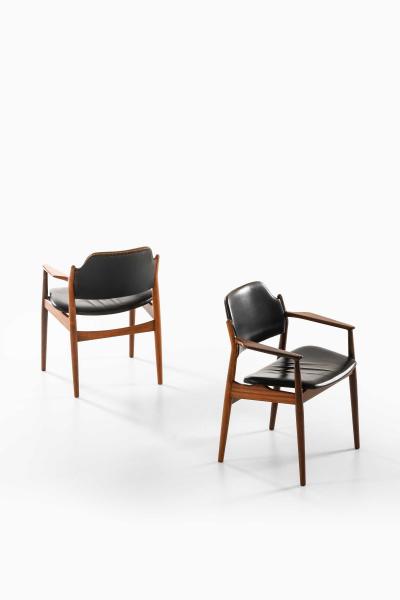 Arne Vodder Pair of Scandinavian Armchairs in Leather Rosewood by Arne Vodder 1960s