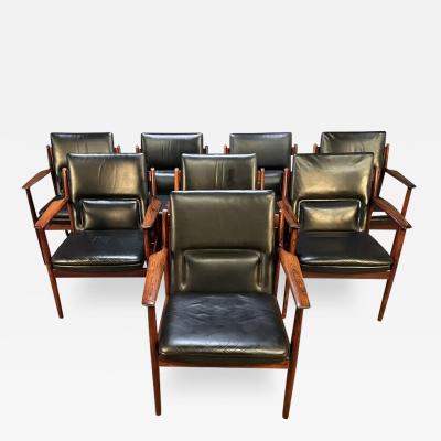 Arne Vodder SET OF 8 VINTAGE DANISH MODERN ROSEWOOD ARMCHAIRS MODEL 431 