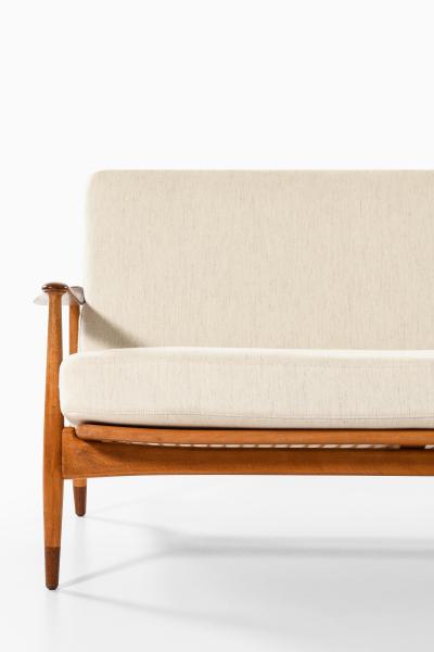 Arne Vodder Sofa in Beech and Fabric by Arne Vodder 1950s