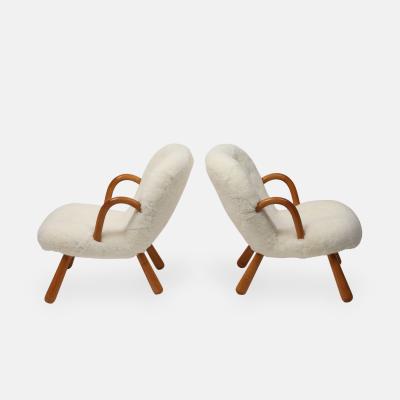 Arnold Madsen Rare Pair of Clam Chairs in Ivory Sheepskin by Arnold Madsen