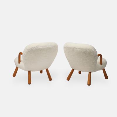 Arnold Madsen Rare Pair of Clam Chairs in Ivory Sheepskin by Arnold Madsen